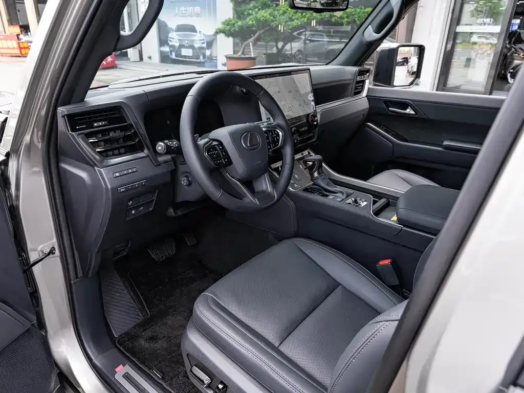 Lexus GX 2026 из CN, фото 4