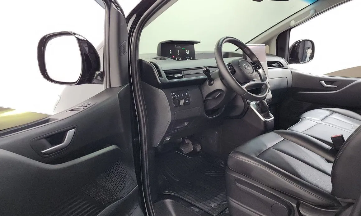 Hyundai Staria — фото 4