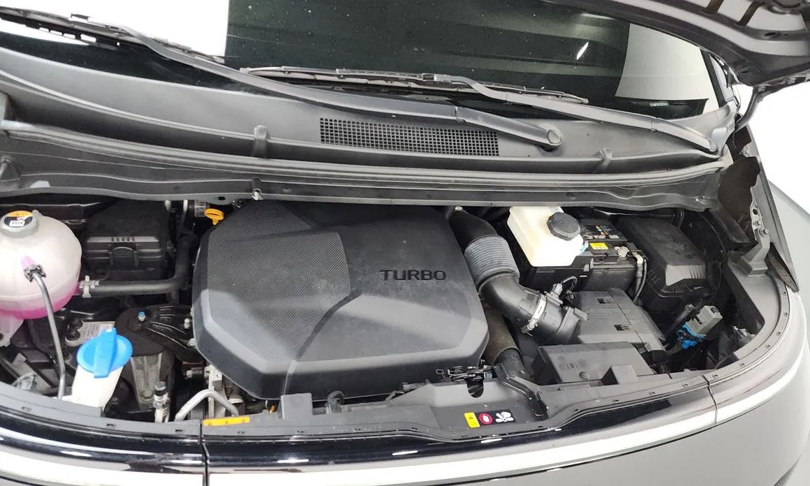 Hyundai Staria — фото 7