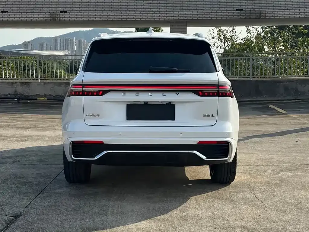 Geely Xingyue L — фото 6