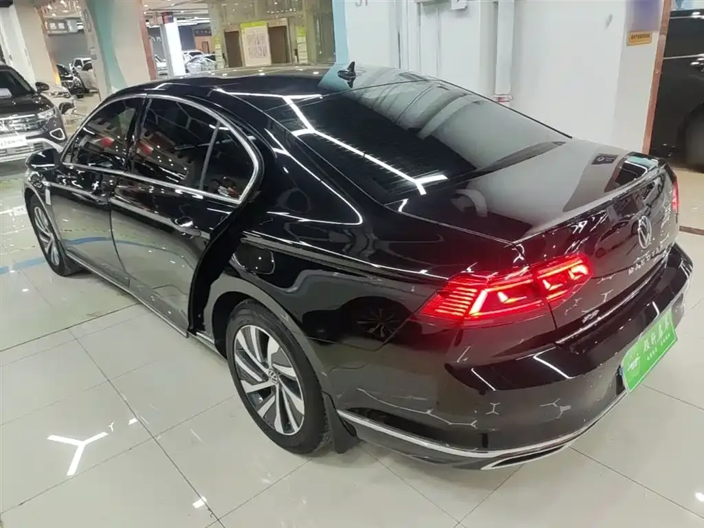 Volkswagen Magotan GTE PHEV 2023 из CN, фото 10