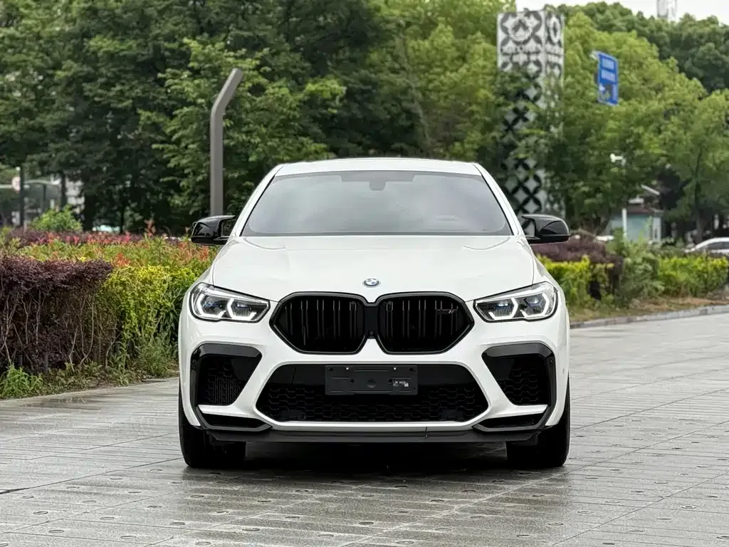 BMW X6 M 2022 из CN, фото 2