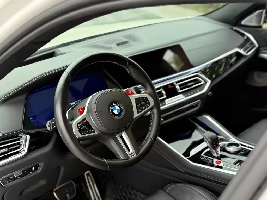 BMW X6 M 2022 из CN, фото 8