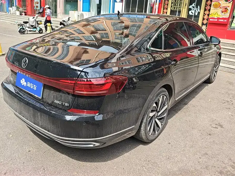 Volkswagen Passat — фото 9
