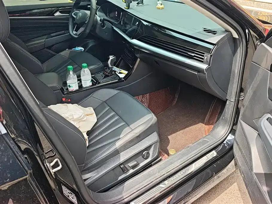 Volkswagen Passat — фото 8