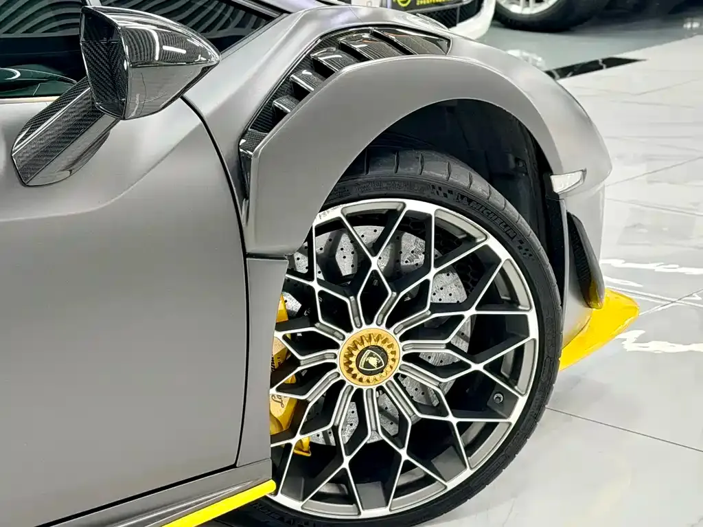 Lamborghini Huracan — фото 8