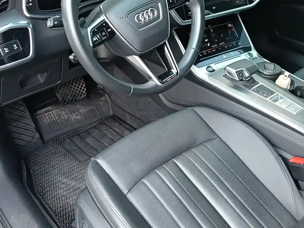 Audi A6 (Import) — фото 9