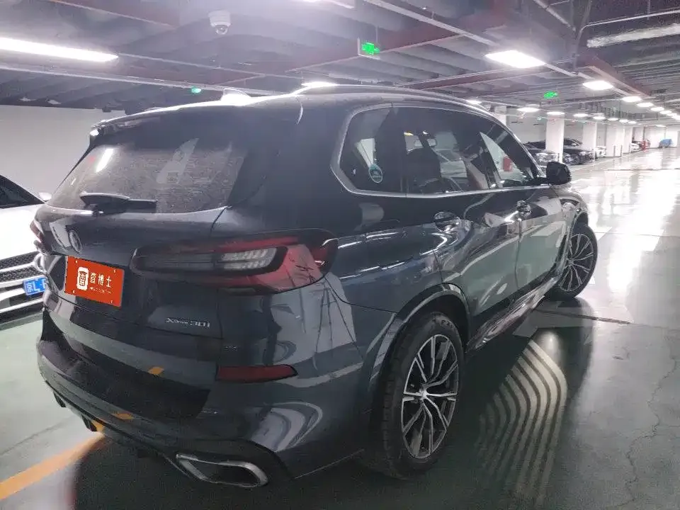 BMW X5 (Import) — фото 5