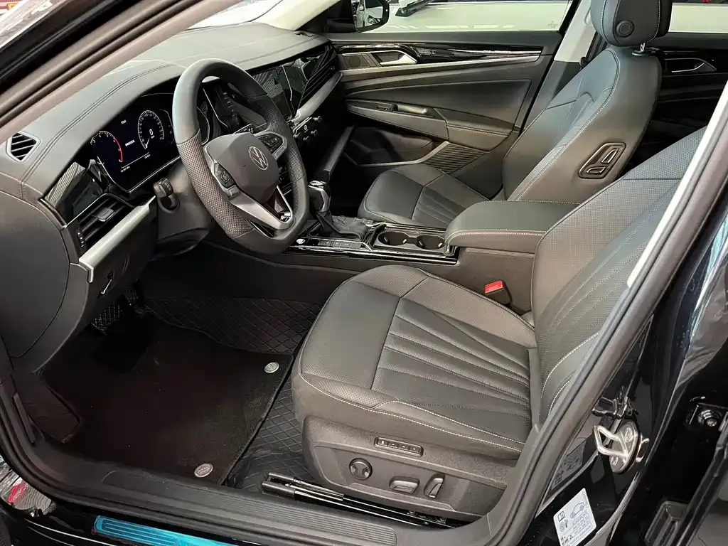 Volkswagen Passat — фото 10
