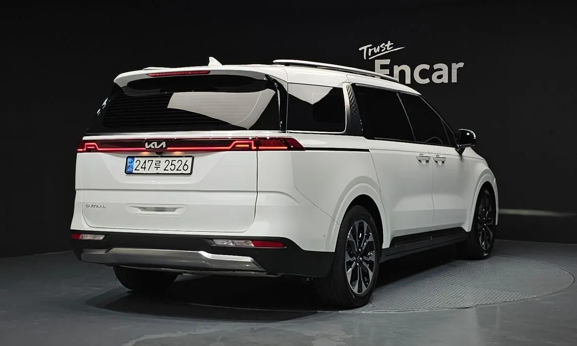 Kia Carnival 2023 из KR, фото 4