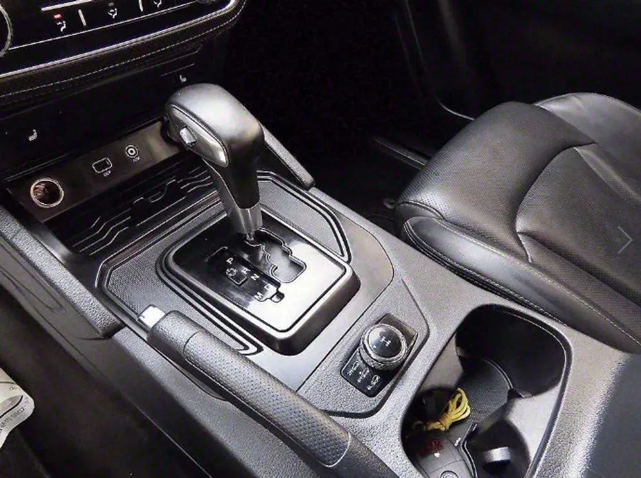 KG Mobility (Ssangyong) Rexton — фото 10