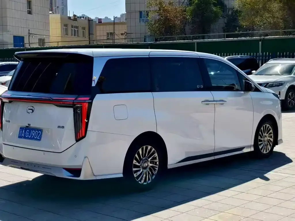 GAC Motor Trumpchi M8 — фото 3