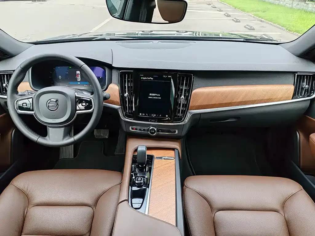 Volvo S90 — фото 10