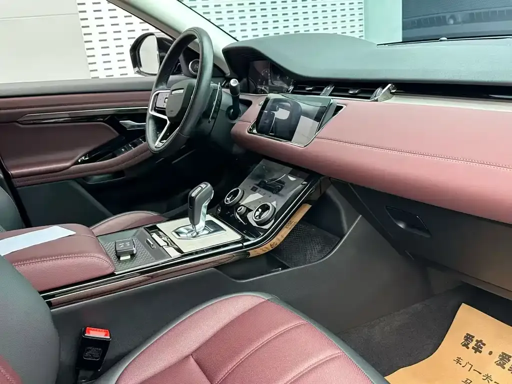 Land Rover Evoque — фото 9