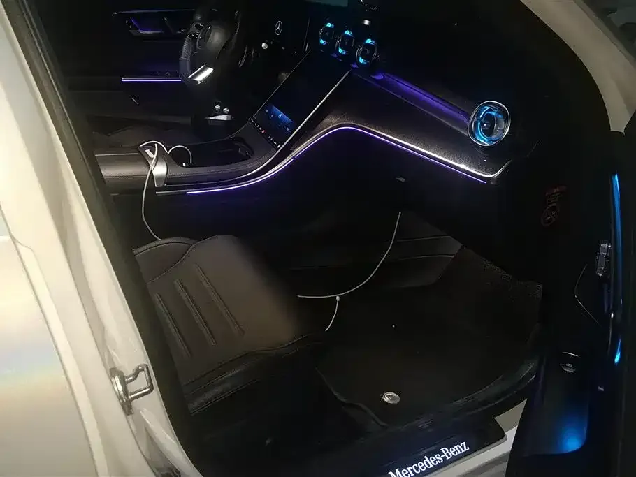 Mercedes-Benz C-Class New Energy 2023 из CN, фото 3