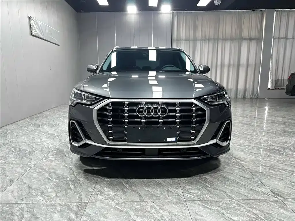 Audi Q3 — фото 3