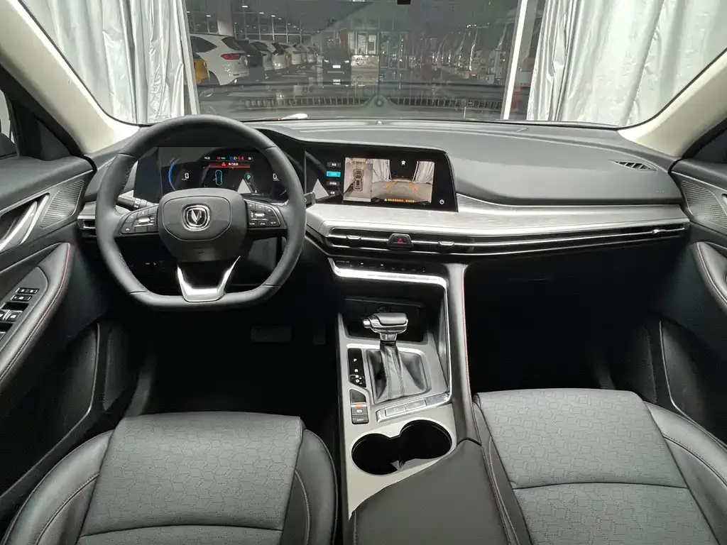 Changan CS35PLUS — фото 10
