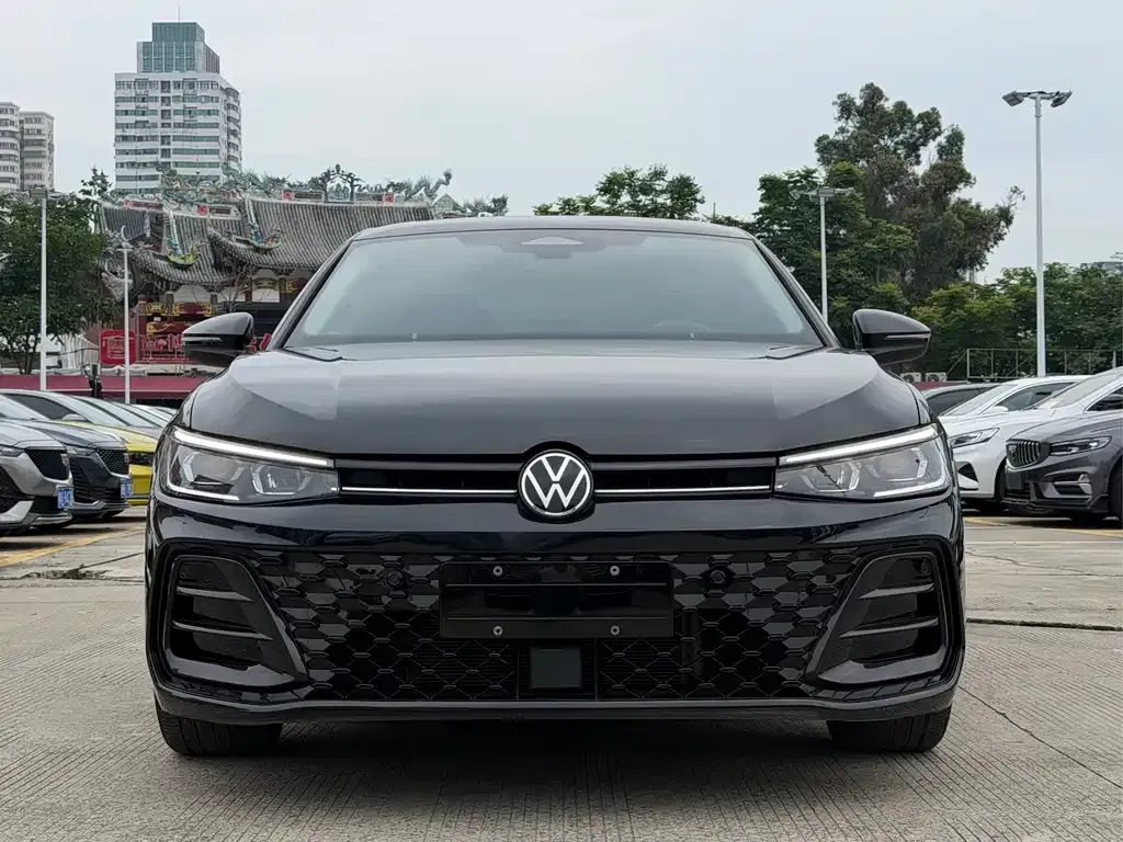 Volkswagen Passat — фото 3