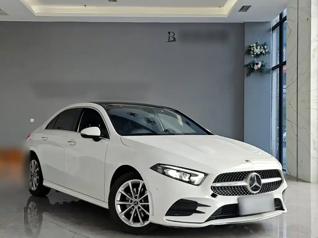 Mercedes-Benz A-Class — фото 7