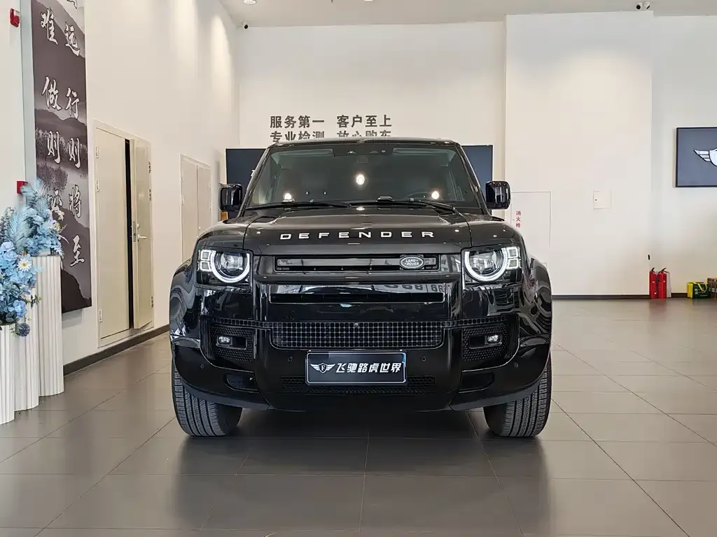 Land Rover Defender — фото 5