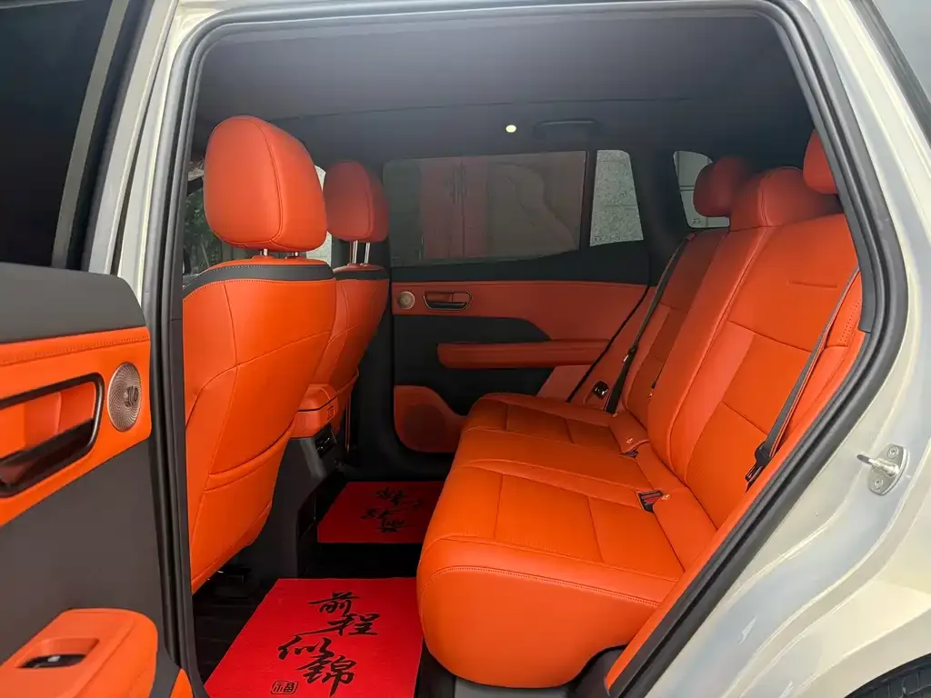Toyota Platinum 3X 2025 из CN, фото 3