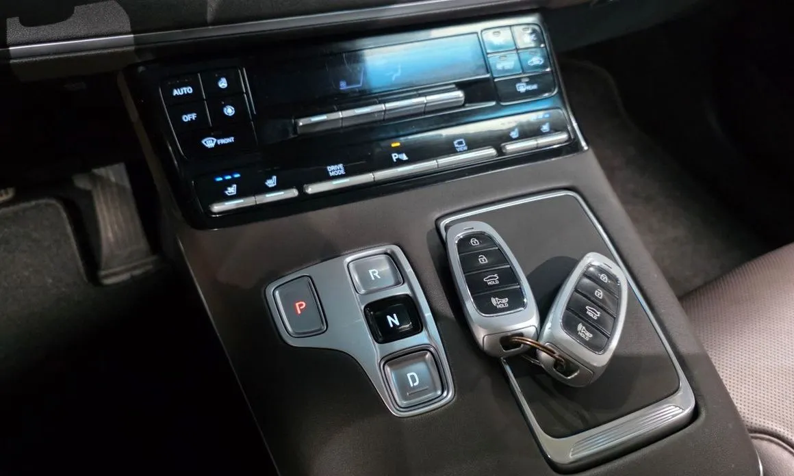 Hyundai Grandeur 2021 из KR, фото 6