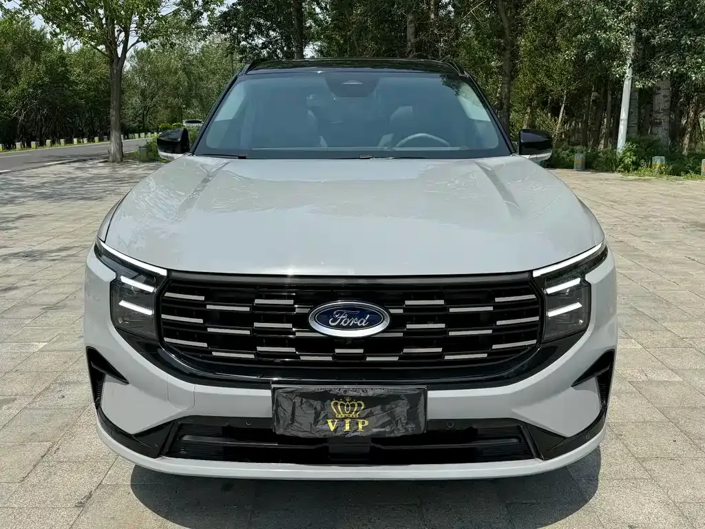 Ford Edge — фото 3