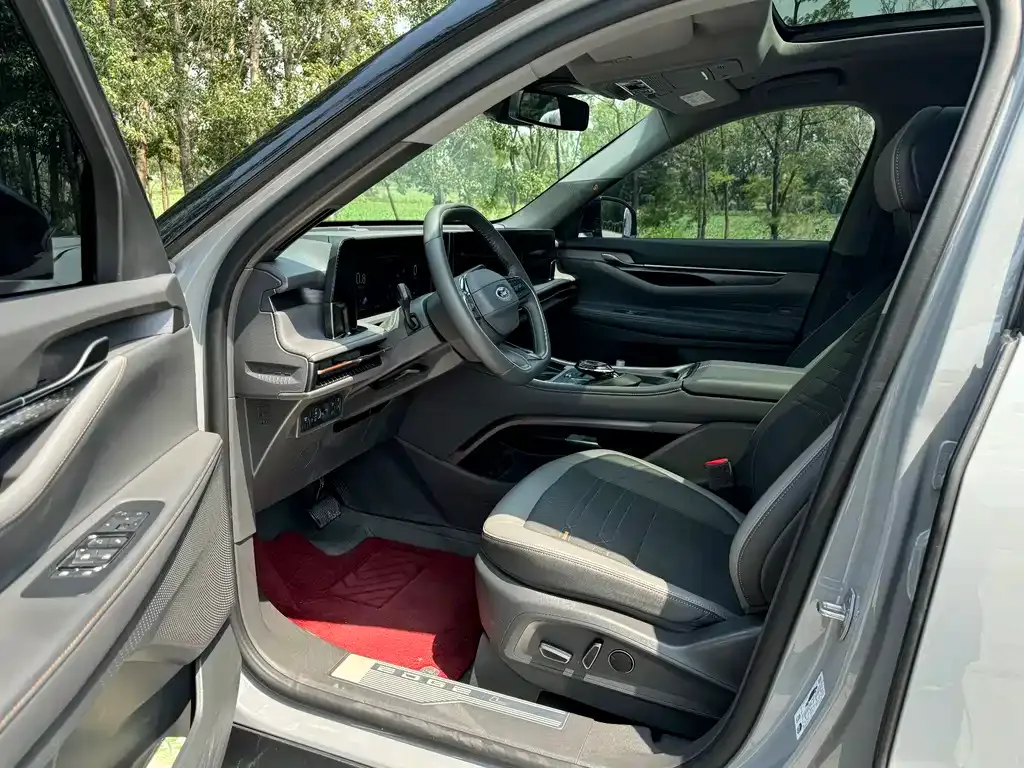 Ford Edge — фото 9