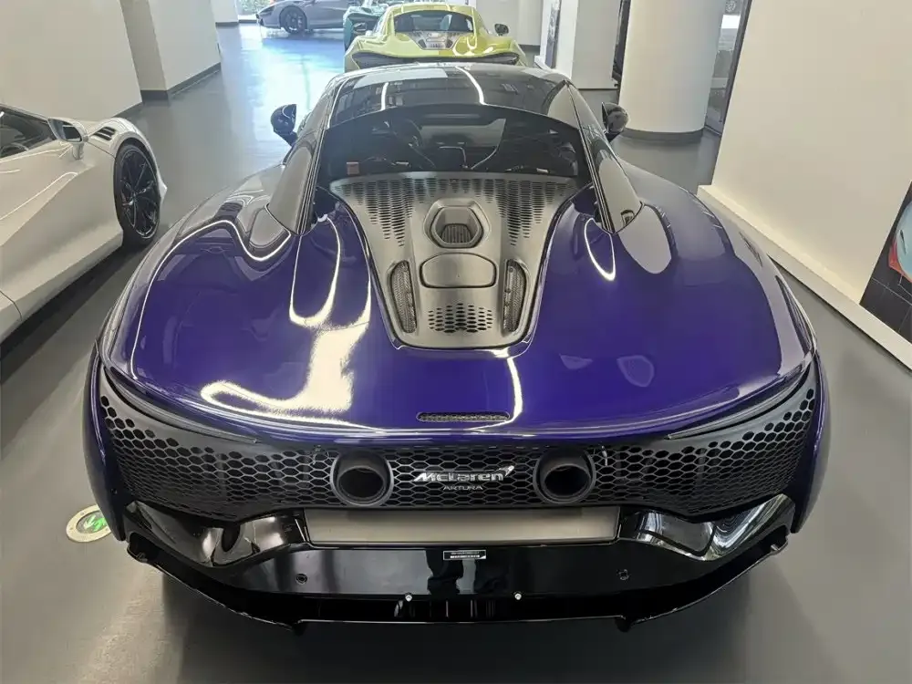 McLaren Artura 2025 из CN, фото 4