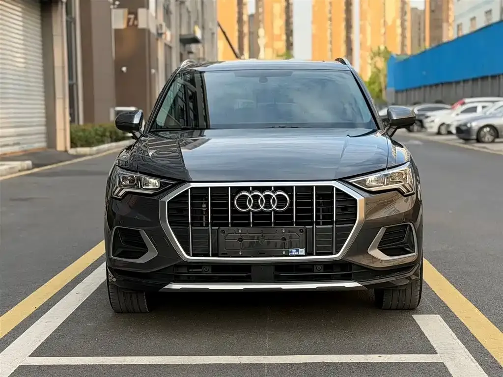 Audi Q3 — фото 9