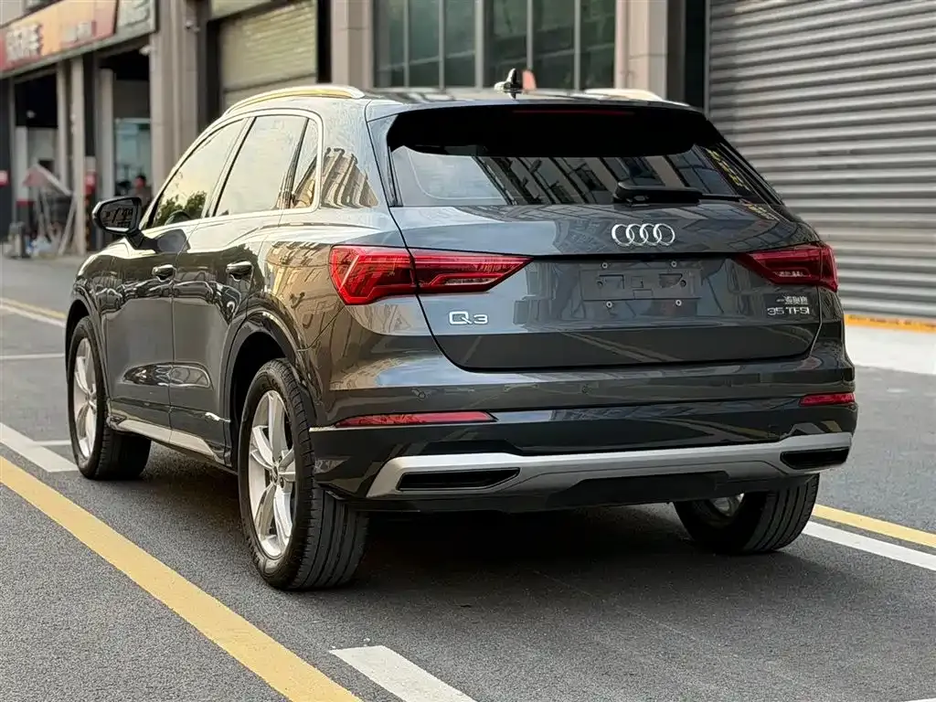 Audi Q3 — фото 7