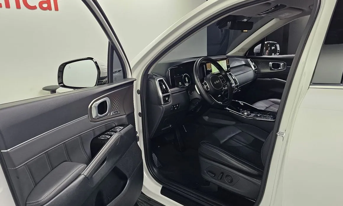 Kia Sorento — фото 8