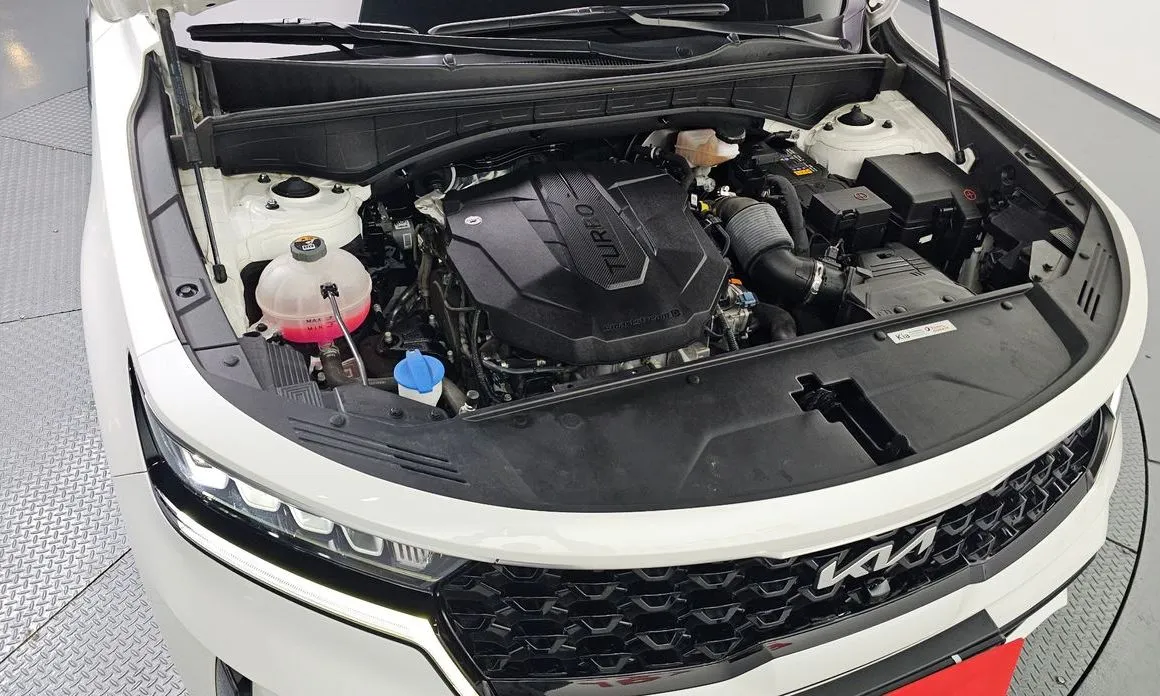 Kia Sorento — фото 9