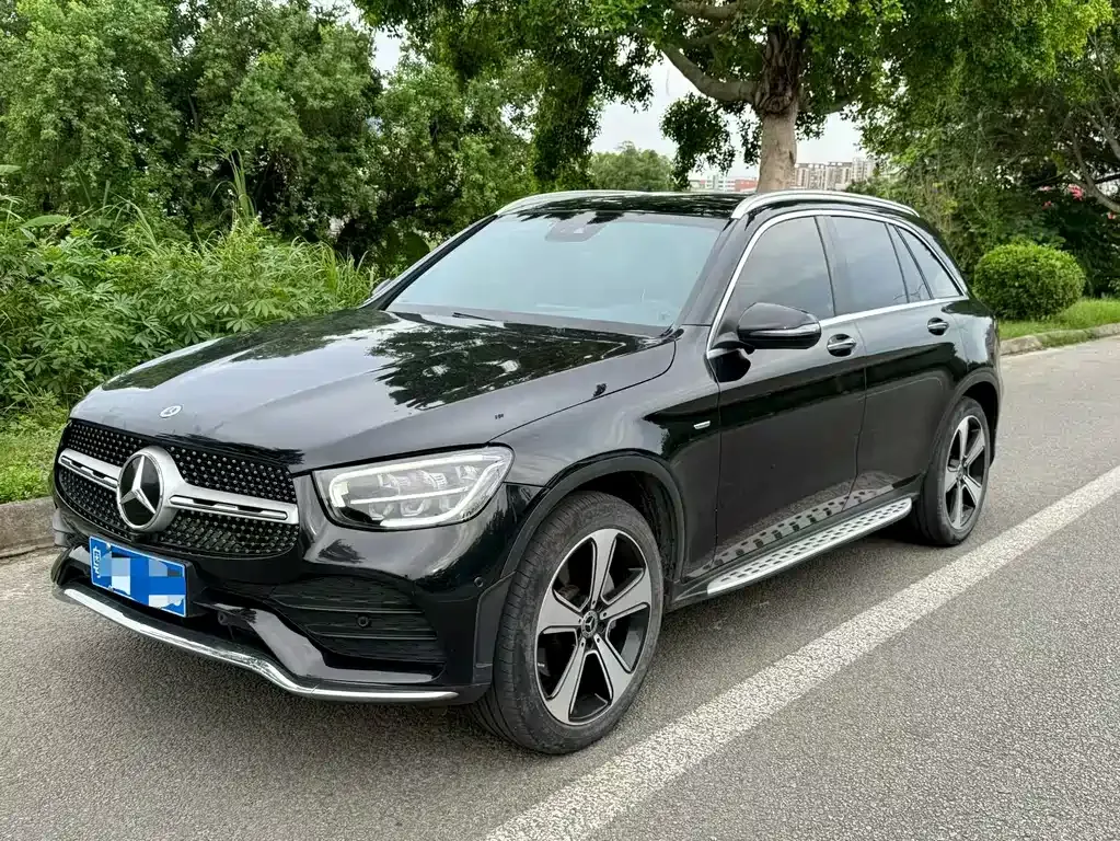 Mercedes-Benz GLC — фото 1