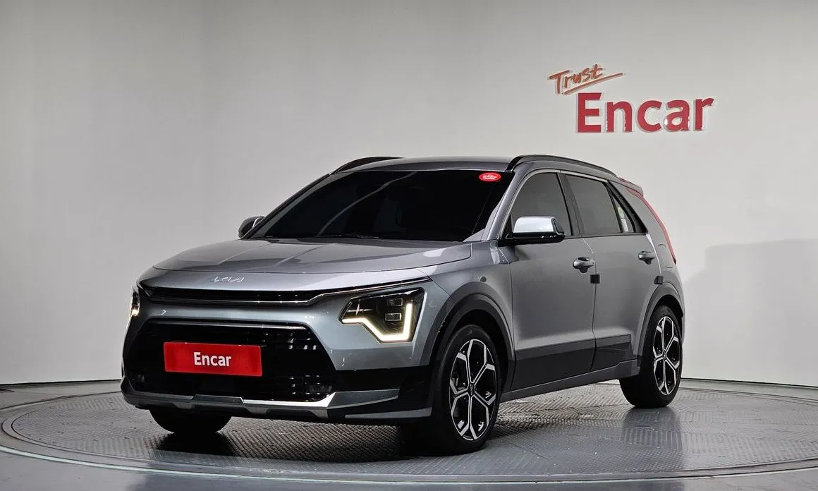 Kia Niro — фото 1