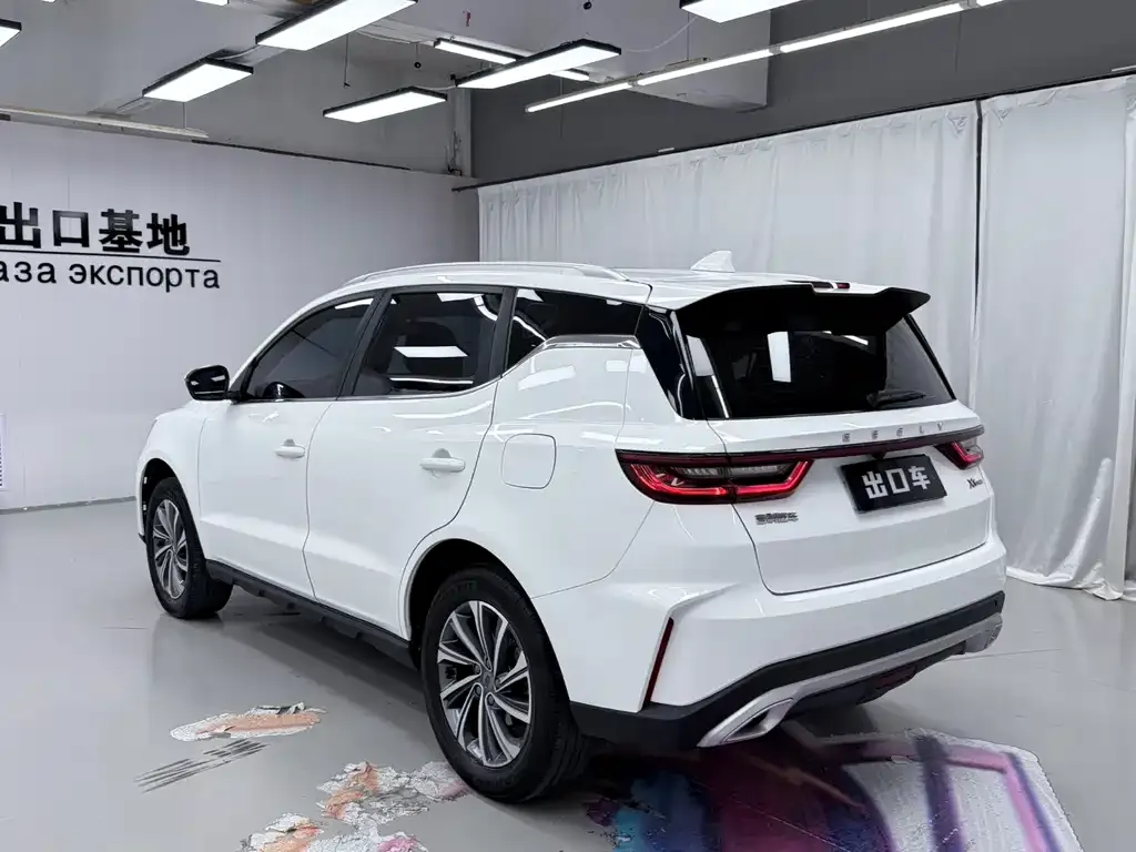 Geely Vision X6 — фото 6