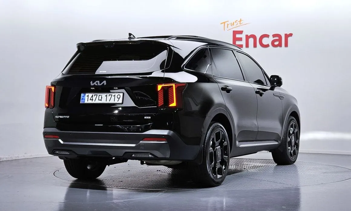Kia Sorento — фото 5