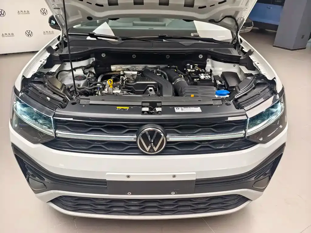 Volkswagen Tharu — фото 6