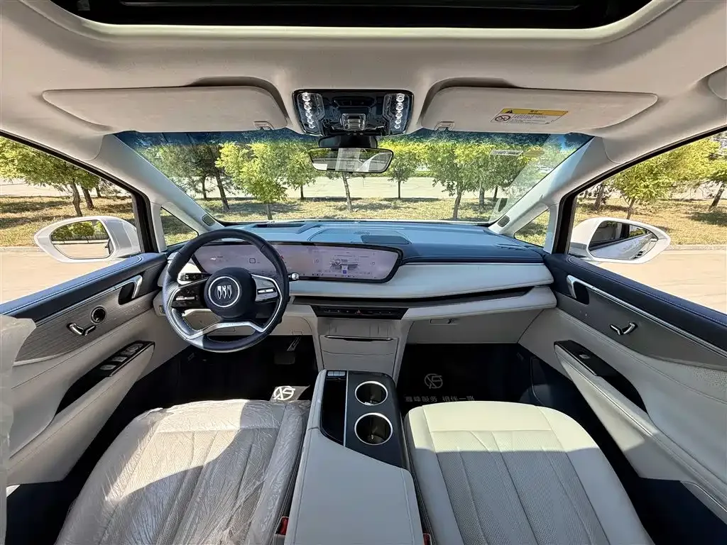 Buick GL8 Hybrid — фото 6