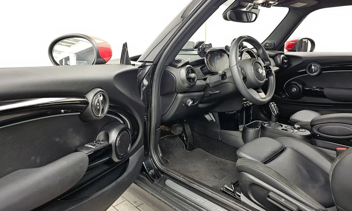 Mini Cooper 2023 из KR, фото 3