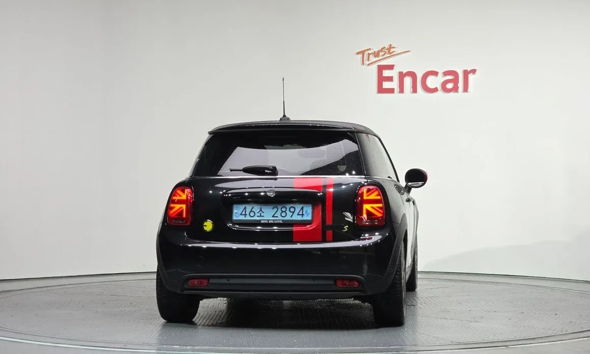 Mini Cooper 2023 из KR, фото 8