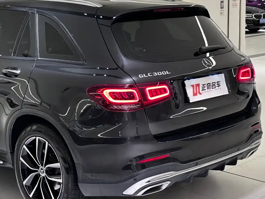 Mercedes-Benz GLC — фото 4