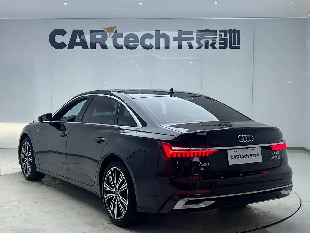 Audi A6L — фото 8