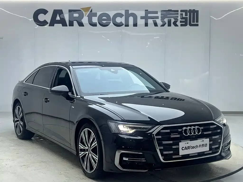 Audi A6L — фото 10
