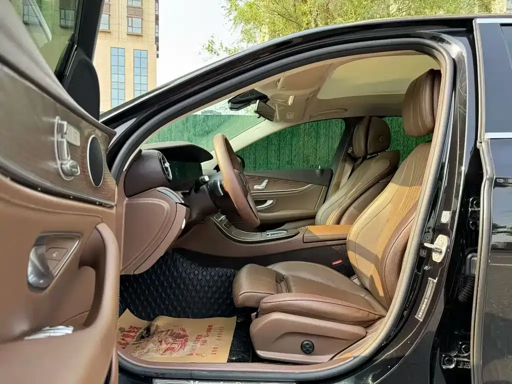 Mercedes-Benz E-Class 2021 из CN, фото 5