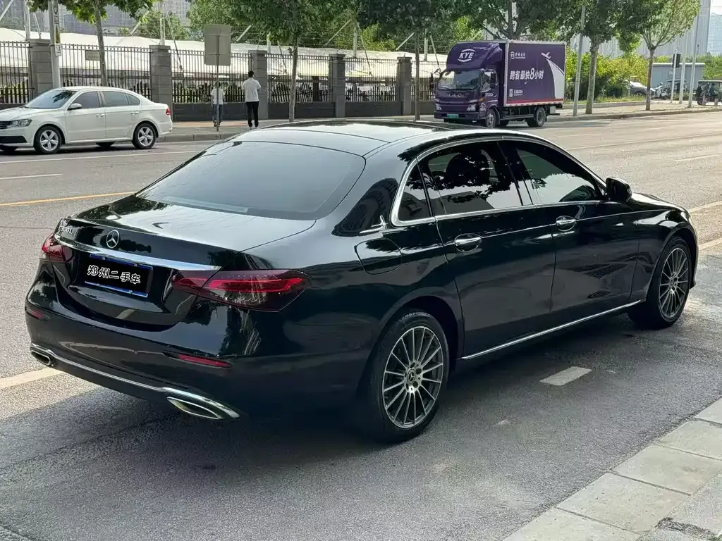 Mercedes-Benz E-Class 2021 из CN, фото 8