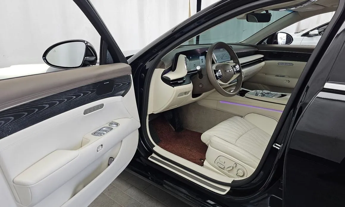 Genesis G90 2023 из KR, фото 7
