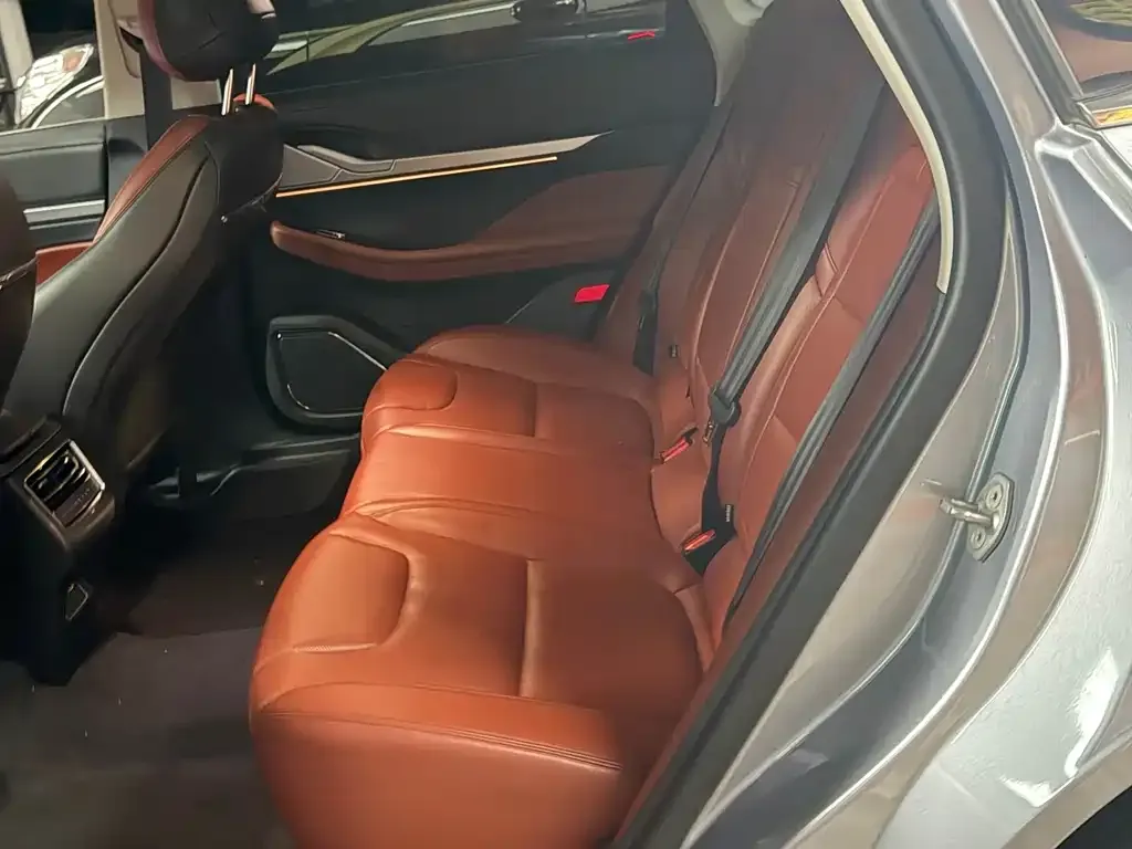 Lincoln Z 2023 из CN, фото 4