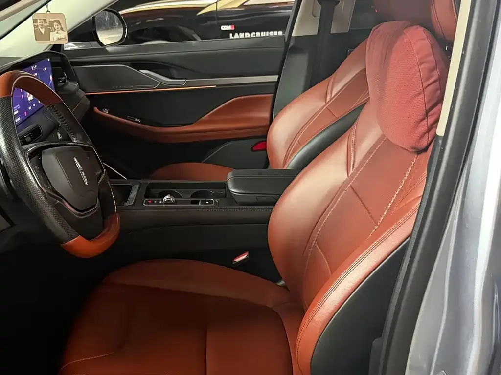 Lincoln Z 2023 из CN, фото 7