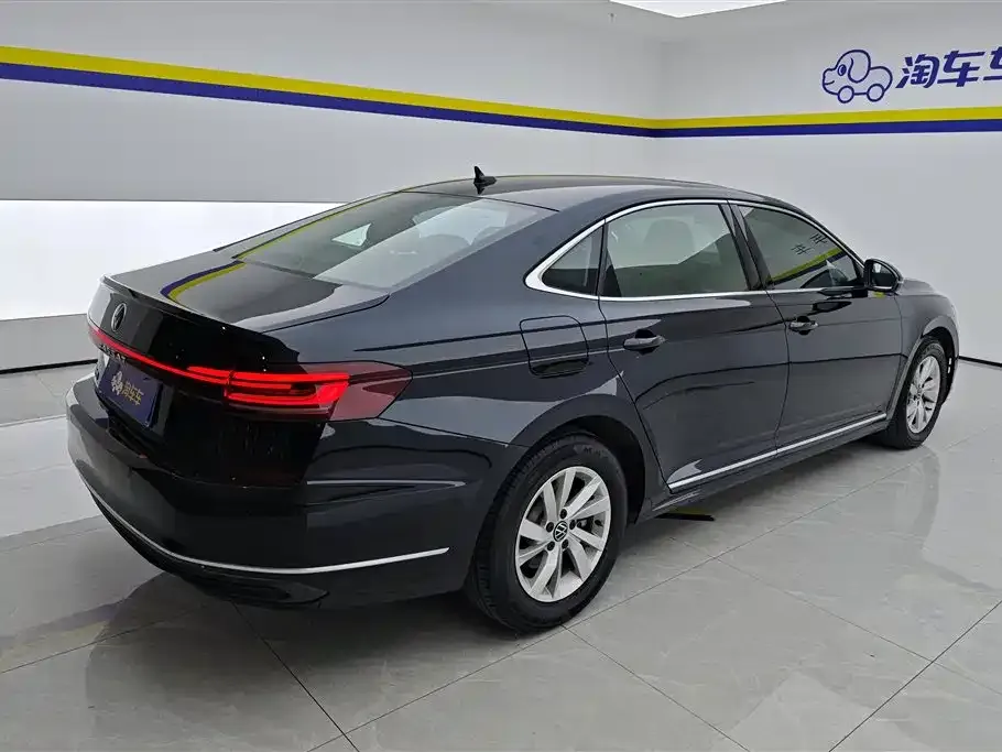 Volkswagen Passat — фото 3